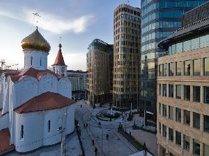 Офисы в киевских бизнес-центрах никому не нужны год